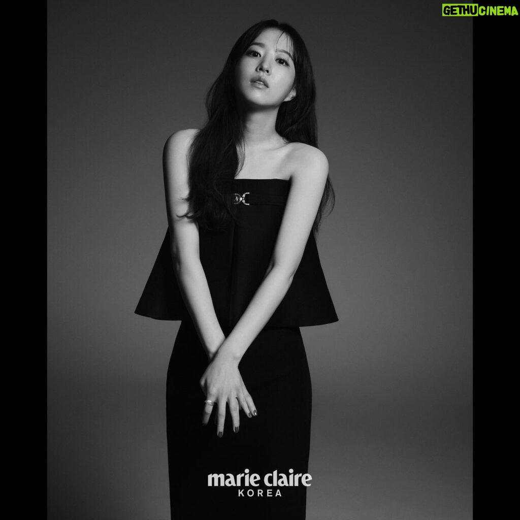 Park Bo-young Instagram - 함께해서 더욱 따뜻했던 
unicef team 💙 BH @marieclairekorea