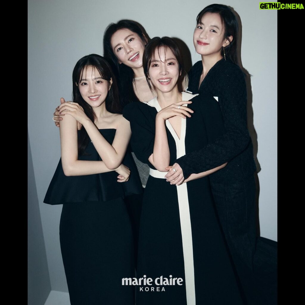 Park Bo-young Instagram - 함께해서 더욱 따뜻했던 
unicef team 💙 BH @marieclairekorea