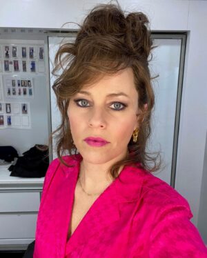 Elizabeth Banks Thumbnail - 21.9K Likes - Top Liked Instagram Posts and Photos