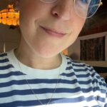 Mayim Bialik Instagram - You may have heard the Instagram Live I did with Shep Rosenman last week where we talked about how some artists are turning to creative expression to come to terms with what’s going on in the world. My metal worker 👩‍🎨 artist friend of 40 years, the very talented Rebecca Fox, has done the same with this gorgeous Jewish star that she makes herself. A portion of the proceeds go to support the kibbutz communities that were attacked by Hamas on October 7. I’m wearing mine proudly - thank you Rebecca for creating such a beautiful shield of David! Link in bio