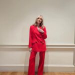 Fearne Cotton Instagram - Very much enjoyed talking today at the female empowerment summit with @glamouruk 

So nice to meet @jesshunt2 @fisayolonge @deborah_joseph 

Such an enoyable panel chat today. ❤️