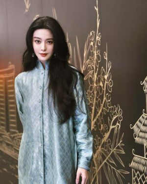 Fan Bingbing Thumbnail - 66.3K Likes - Most Liked Instagram Photos