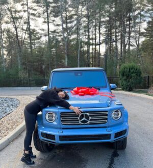 Chanel Iman Instagram - What should we name her? ❤️ I can not get enough of this man @chauxdown 😫🙏🏽 What  a dream ☁️💙 BIG DADDY I’m yours  forever 💍💎