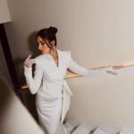 Amina Khalil Instagram - A few shots before the world premiere of our latest film ‘Shamareekh’ followed by the star-studded Vanity Fair party ‘Women In Cinema’..
📸 @soma_photography19 

This look was created by: 
Stylist: @mohamedashraff 
Dress: @dazluqofficial 
Jewels: @chopard 
MUA: @nohaezzeldinmua 
Hair: @alsagheersalons 

Lots of love, 
-A.
