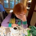 Marina Fedunkiv Instagram - Часть 1. Универсальный рот или когда уверена, что твой рот приспособлен под любые столовые приборы 🙋🏼‍♀️

#пятница #федункив #прикол