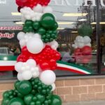 Mandy Rose Instagram - @_letsgetitpoppin loves being a part of these amazing moments! 💚🤍❤️ Congratulations on the GRAND OPENING of @arthuravedeli_ !! 🇮🇹 “Little Italy in Mahopac” 🤌🏼