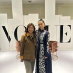 Fabiola Guajardo Instagram - Encontrar mi propio estilo ha sido un proceso de prueba y error que aún sigo explorando, un viaje que traerá aprendizaje haciendo siempre más divertido el camino.
Qué linda plática tuvimos @atenea.morales @voguemexico gracias @karlamartinezdesalas por invitarme!
 #espaciovogue