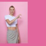 Lena Gercke Instagram - Zusammen mit unseren Kampagnenbotschafterinnen @lenagercke und Lina (@lina.1210_ ) sammeln wir bei betterplace.org Spenden für unser „look good feel better“ Kosmetikseminar für Mädchen und Frauen, die an Krebs erkrankt sind. Macht mit und zeigt euer Herz für Krebspatientinnen! Wie?

Spendet einen Beitrag über betterplace.org und macht zusammen mit Lena und Lina ein Herz! Screenshotet das Herzfoto, fügt euer halbes Herz im Story-Layout hinzu und taggt @dkmslife! Oder macht eine Herzgeste und taggt @dkmslife. Den Link zur Spendenkampagne findet ihr in der BIO!

Für Lina waren es zwei unbeschwerte Stunden im „look good feel better“ Kosmetikseminar. Der Austausch mit anderen Krebspatientinnen, das gemeinsame Lachen und Schminken haben ihr neuen Mut geschenkt.

Vielen Dank an unseren wunderbaren Partner @lorealparis für das Sponsoring des Fotoshootings. Gemeinsam zeigen wir unser ❤️ für Krebspatientinnen.

Bildcredit: @rui.camilo