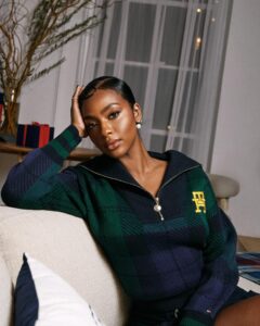 Justine Skye Instagram - It’s a very Hilfiger Holiday 🎁 @tommyhilfiger 

#thpartner