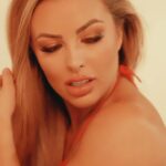 Mandy Rose Instagram - Heaven sent 😏👀 

Link in bio 🔗🌶️