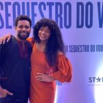 Juliana Alves Instagram - E chegou a semana que tanto aguardávamos! 
Ontem foi a pré estreia de “O Sequestro do Voo 375” em São Paulo. 
Foi emocionante reencontrar a equipe e tantos colegas de jornada e perceber a emoção do público com nosso trabalho! 

A partir de amanhã vocês vão conferir nos cinemas de todo Brasil esse longa baseado em caso impressionate e real da década de 80.

Direção @marcusbaldini Produção @estudioescarlate 
Distribuição @stardistributionbr 

ATENÇÃO PASSAGEIROS, embarque no portão 07/12 ✈️

Fotos @nicolausatudifoto   acervo pessoal