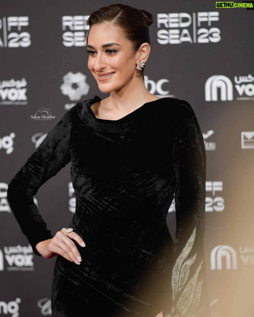 Amina Khalil Instagram - Off the red carpet from the closing ceremony of the Red Sea Film Festival.. 

Stylist: @islam.mitwally 
Dress: @tonywardcouture 
Jewels: @nadine_jewellery 
MUA: @nohaezzeldinmua 
Hair: @ibrahim_eissa00  @alsagheersalons 
Photographer: @salwaalnather1