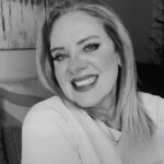 Erika Buenfil Instagram - La vida no es perfecta, lo importante es seguir adelante, el corazón sigue latiendo, no sabe de edad, no sabe de tiempo , solo sabe de sentimientos. Ánimo!!!
