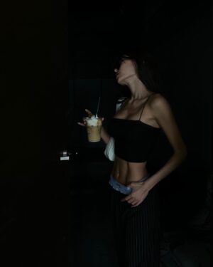 Keerati Mahapreukpong Instagram - 🖤☕️