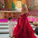 Sherlyn Instagram - Solo tu sabes madre cuantas veces de rodillas te pedi eñ milagro que hoy tengo tomado de mi mano! 
#mañanitasconlasestrellas #virgendeguadalupe @andrenuestrobebe 

Vestido @victoryjesse 
Mi mago y stylist @george_figueroa 
Manager mi amada @alepalomera1