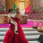 Sherlyn Instagram - Que dia tan hermoso e inolvidable! 
Gracias @caridadcastaneda por tu hermoso corazón, tu talento y por hacer esta oración tan hermosa para la Virgen y darme el privilegio de cantarla con mi amado hijo @andrenuestrobebe 
Gracias @juliangil y @collinsoficial por su cariño y sus palabras tan hermosas!
