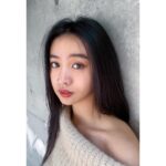 Kōki Instagram - 今日のメイク💄☺️

 @vntus_official の　blue kissed で瞳をメイクしました🩵

Lip @esteelauder の 690 ドントストップ #esteelauder #esteemodel