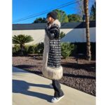 Paula Echevarría Instagram - No hace frío ni ná ❄️⛄️

Chaqueta lana alpaca @theextremecollection 
Jersey @zara 
Jeans @primarkpr.es 
Deportivas @adidas_es 
Cazadora cuero @mango
Gorro @fetichesuances 
Gafas @hawkersco