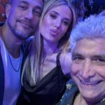 Jésica Cirio Instagram – Les muestro un poquito de lo que vivimos ayer en la fiesta de fin de año de @telefe 🥳🙌🏻 Amo ser parte de un canal que me trata con tanto cariño y amor hace tantos años. @darioturo @guillermo.pendino @andrea_tuozzo @fedelevrino ❤️

Mi look:
✨ @iman_official