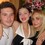Nicola Peltz Beckham Instagram - merry christmas eve 🩵💋🍸🎄🪽