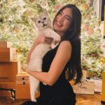 Heaven Peralejo Instagram - Have a holly jolly Christmas, xoxo gossip girl 💋