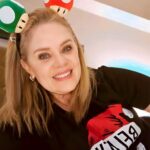 Erika Buenfil Instagram - Haz más de eso que te hace feliz. 🫶🏻❤️