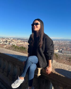 Özge Yağız Instagram - #lyon 🤍