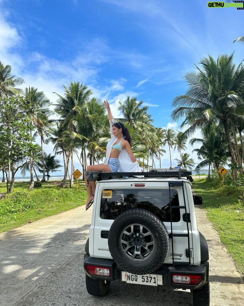 Heaven Peralejo Instagram - best way to end the year 💙 

big thanks to @coastalreefadventure for getting us around siargao 🚙🚙🚙