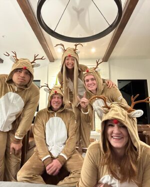 Ree Drummond Instagram - This was the Christmas of VFP (Very Few Photos) for me, but I wound up with a handful that matter. ❤️ Lots of food, funny stories, wine, laughter, and Dr Pepper. (We missed you Alex, Mauricio, and Bryce!🧡)