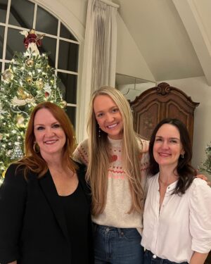 Ree Drummond Instagram - This was the Christmas of VFP (Very Few Photos) for me, but I wound up with a handful that matter. ❤️ Lots of food, funny stories, wine, laughter, and Dr Pepper. (We missed you Alex, Mauricio, and Bryce!🧡)
