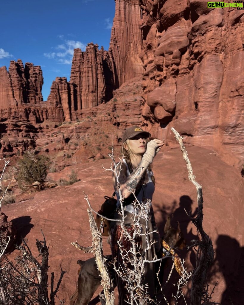 Paris Jackson Instagram - good to be back to moab after 10 years