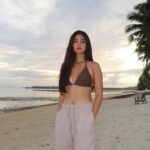 Heaven Peralejo Instagram - Island girl 🌴 @bayudsiargao