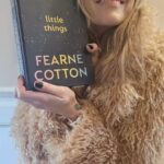 Fearne Cotton Instagram - Little Things is out today.✨️
 What a curious joy it was to dive into the subject of stress. The subject is so huge that at one point I nearly abandoned the whole project. Writing about stress is strangely conducive to feeling....well quite stressed. Yet I'm glad I pushed through as I learned a lot about myself and my own stress triggers as well as some top coping mechanisms from experts and mates. 
One of the game changing learnings from writing the book was to cultivate awareness of whether I'm reacting to stress or responding to it. When we react to it, it's usually habitual and learned behaviour from childhood. When we respond we take a moment to pause and look at what is really going on. I'm trying to practise that one (with varying degress of success) daily. 
I hope you find it helpful. 
#littlethings 
@happyplaceofficial 
@happyplacebookclub 
@eburybooks