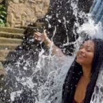 Juliana Alves Instagram - Vamos começar a semana na vibração positiva, nesse clima de sol e banho em águas que energizam.

Boa semana pra nós!