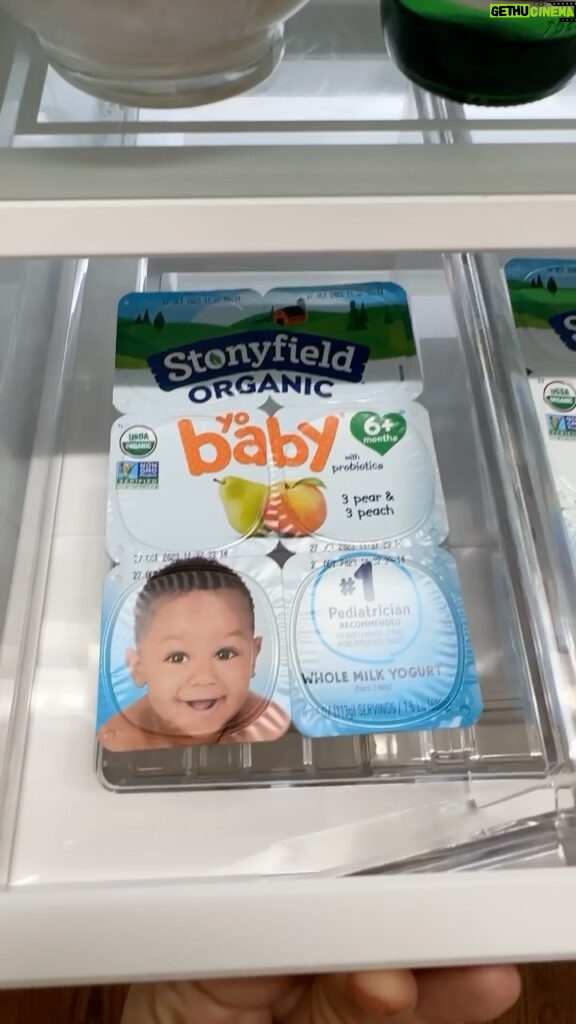 Gina Rodriguez Instagram - Mornings with DJ Charlie are the best. And I’m loving this next phase of solid foods. Charlie loves YOGURT. YoBaby is made with USDA Organic, pasture-raised milk and is always made with high quality ingredients and no harmful pesticides. Making good choices for my baby has never been easier! @Stonyfield #GoodOnPurpose #Stonyfield #StonyfieldYoBaby #StonyfieldYoBabyPartner