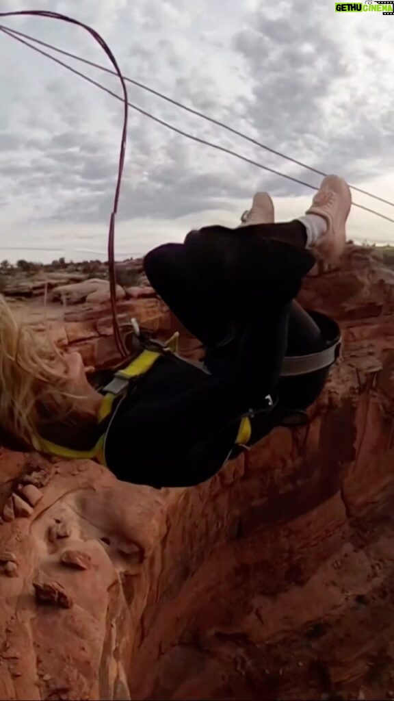 Kinsey Wolanski Instagram - Would you try this? 
@ropeswingmoab 

#adventure #moab