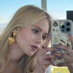 Loreto Peralta Instagram - Heart earrings forever 💙