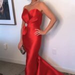 Katherine Heigl Instagram – Ever wondered what it takes to get red carpet ready? @allure was there to capture every step of my routine as I prepped for the Emmy Awards. From skincare to stepping into the gown, see how I got ready for the show!

Huge shout out to my amazing glam team. It takes a village!

Stylist: @debswatson
Hair: @jjhanousek
Makeup: @elaineoffers
Dress: @reemacra
Shoes: @louboutinworld
Jewelry: @rahaminovdiamonds

Footage courtesy of: Linn Andersson @exclusiveartists