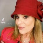 Erika Buenfil Instagram - Aquí la versión caperucita. #fyp #parati