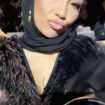 Jeannie Mai Instagram - Airport lost my luggage (which included my makeup bag 😵‍💫😭🤬) but betcha can’t tell😅 Thank you @stephanerolland_paris… you had me covered ♠️ The most enchanting way to kick off my #pfw ✨