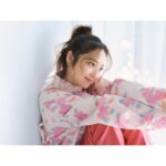 Nozomi Sasaki Instagram - ご報告🍷🍇
FRaU Webにて
『佐々木希のなにはともあれ、ナチュラルワイン！』
の連載がスタートしました🥰
愛してやまないナチュラルワインの連載を務めさせていただけるなんて、夢がまた一つ叶いました。
この連載を通して、ナチュラルワインの魅力が伝わると嬉しいなぁ🫧

ぜひ見ていただけると嬉しいです！