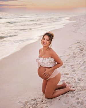 Jessie James Decker Instagram - Can’t wait to meet you beautiful boy