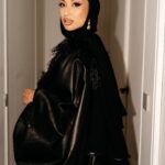 Jeannie Mai Instagram - Airport lost my luggage (which included my makeup bag 😵‍💫😭🤬) but betcha can’t tell😅 Thank you @stephanerolland_paris… you had me covered ♠️ The most enchanting way to kick off my #pfw ✨