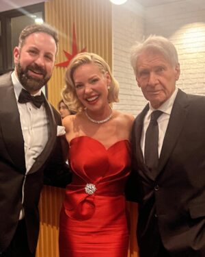 Katherine Heigl Instagram - Last week it was the magical whirlwind that is the Emmys. Hit the red carpet all glammed up and camera-ready with my incredible husband @joshbkelley. Then the small matter of a reunion with my beloved Grey's family❤. It was wonderful to catch up with everyone! Such a joy to share the stage with them again. And... if that was not excitement enough - a little fan moment with the legend that is Harrison Ford and the charming Daniel Radcliffe. Great vibes, unforgettable night!