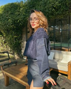 Rabia Soytürk Instagram - Böyleyim 🌞