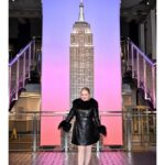 Nicola Coughlan Instagram – Someone was brave until she got to the 103rd Floor Observation Deck, thank you @empirestatebldg for a once in a lifetime experience ❤️

And thank you NY, see you soon 

Styled by @aimeecroysdill wearing custom @theownstudio 
Makeup @danielmartin 
Hair @rebekahforecast 
Pics @gettyimages