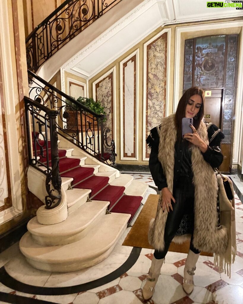 Amina Khalil Instagram - Never wanna leave @hotellutetia … and never ever wanna leave Paris ! 🇫🇷♥️