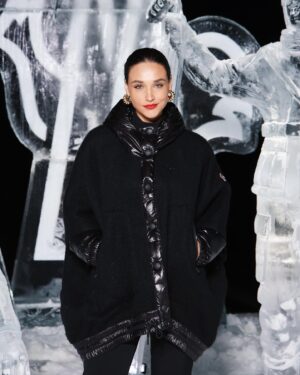Débora Nascimento Instagram - the amazing Moncler fashion show in the wood was insane. imagine high fashion meeting snow-capped mountains. Moncler knows how to set the scene! :’) @moncler thanks for having me. 

#MonclerGrenoble #monclerfw24