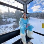Jeannie Mai Instagram - January.. u owe us Capricorns nuthin ❄️🩵