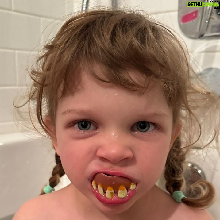 Milla Jovovich Instagram - Happy 4th Birthday to our flower Osian!! What a clever, mischievous, incredibly perceptive little human you are. You bring so much fun and spontaneity to our lives and it’s so amazing to watch you grow, get to know you more and more everyday, see the wheels in your head turning while you ponder something before you comment on it. It’s wild to see such an explosively joyous person be so serious at the same time, so thoughtful for a four year old. You are a wonder and a beautiful mystery to discover during each and every day. We love you so much Osian Lark.🥰🎂🥳🎉🎈 And thank you to your amazing god mother @veesback for the stunning bouquet of flowers. Osi is holding her favorite one in the last picture❤️❤️❤️